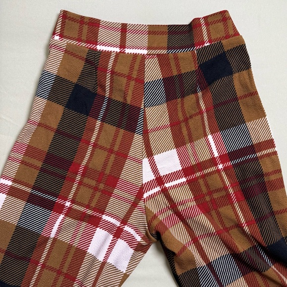 Fashion Nova Plaid women’s Pants - Brown, Red, Black #29 - Picture 5 of 8